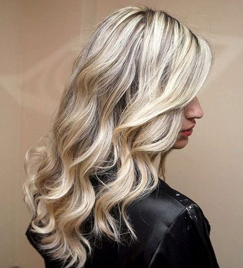 Ideas to Have Sliver and White Highlighted Hair Looks