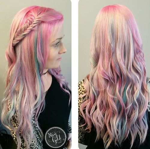 Pink Hairstyles to Rock Your Spring