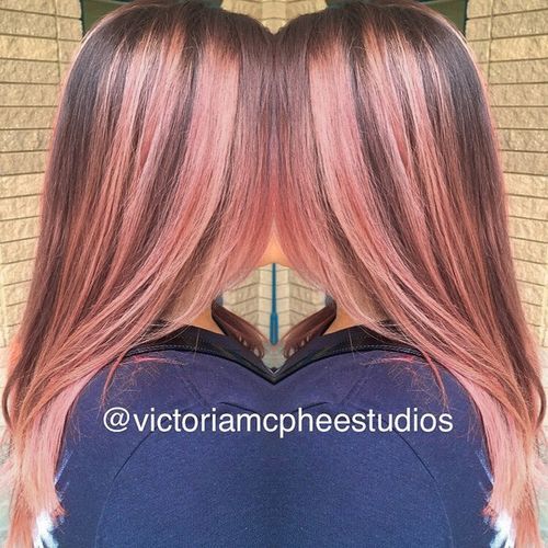 Pink Hairstyles to Rock Your Spring