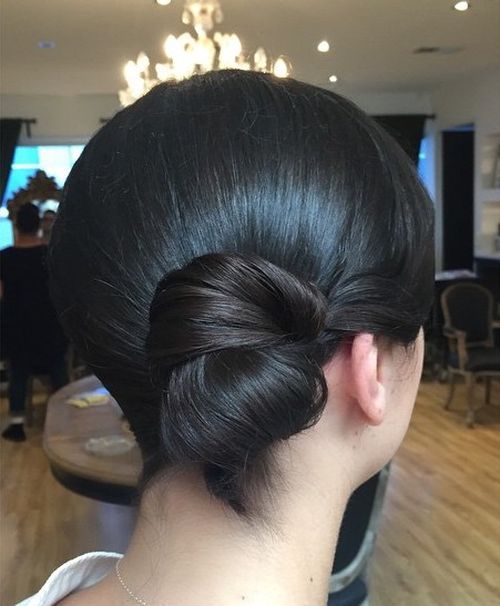 Pretty Buns You Must Have for the Season