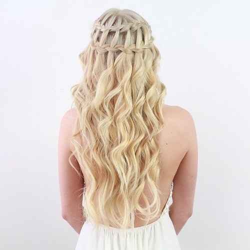 Ultra-pretty Waterfall Hairstyles