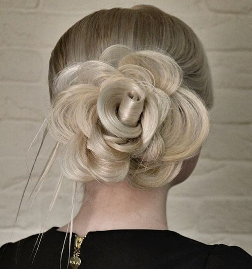 Ways to Show Sliver and White Hair for Spring