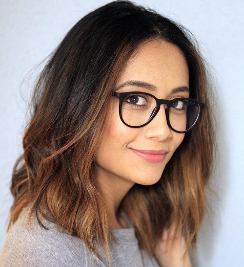 20 Stylish Wavy Bobs for Girls