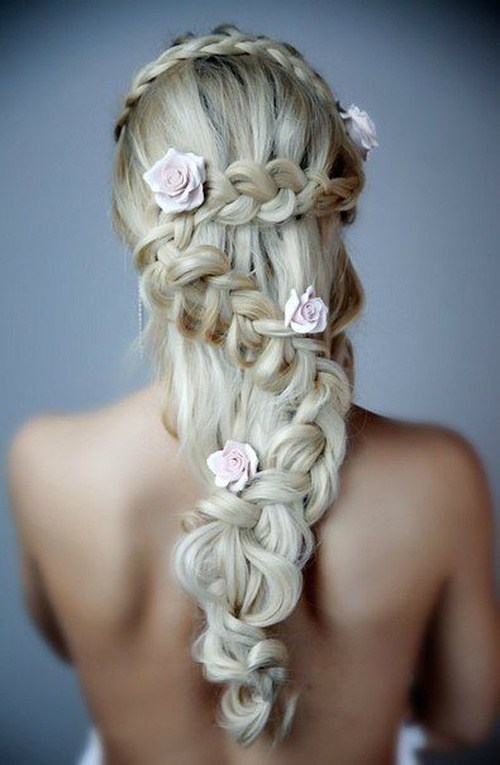 20 Wedding Hairstyles for Curly Hair