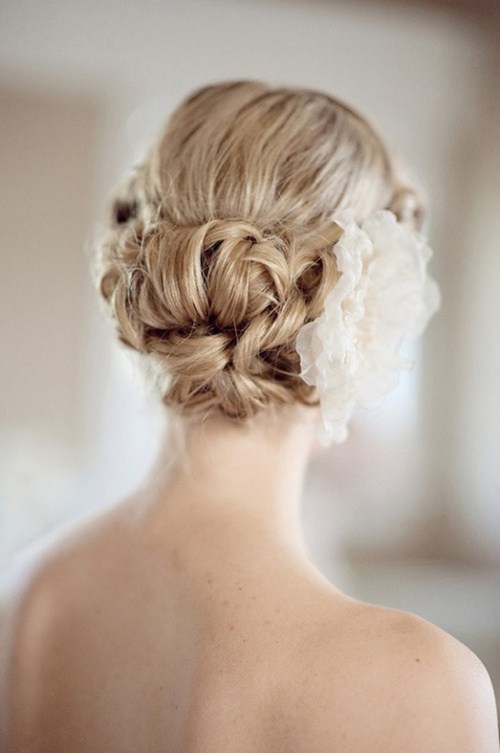 20 Wedding Hairstyles for Curly Hair