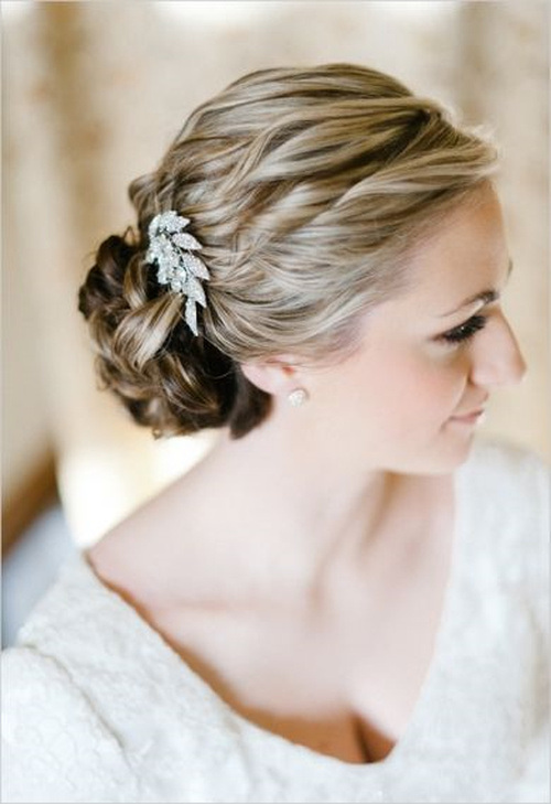 20 Wedding Hairstyles for Curly Hair