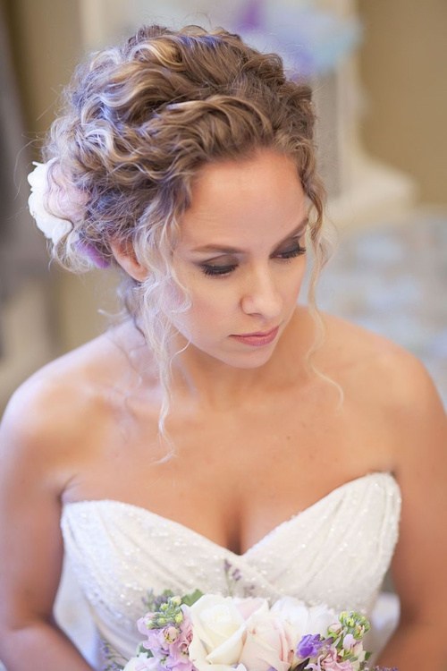 20 Wedding Hairstyles for Curly Hair