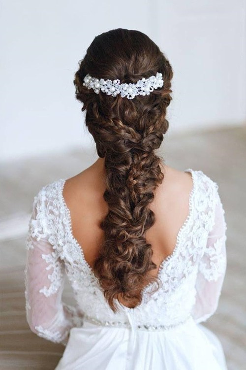 20 Wedding Hairstyles for Curly Hair