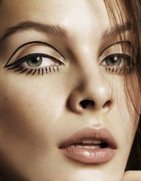 Graphic Eyeliner & Graphic Eyeliner Designs