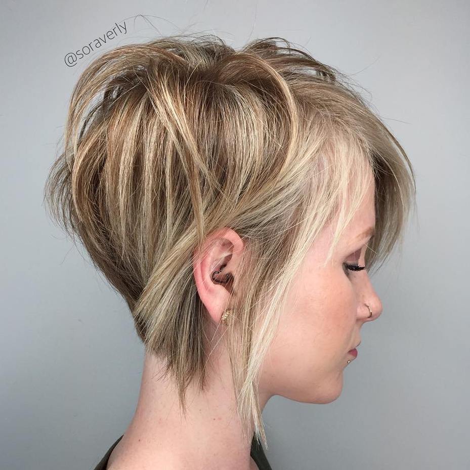  layered short haircut for women