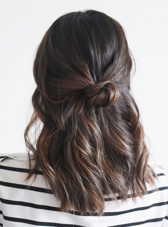 11 Daily Medium Hairstyles 21 Shoulder Length Hair Inspiration Styles Weekly