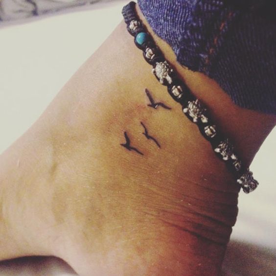 Wow! 11 Really Cute Small Tattoos for Girls - Tiny Tattoos for Women - Styles Weekly