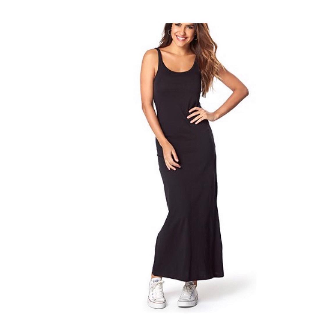 10 Amazing Maxi Dresses For Summer