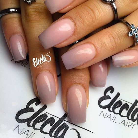 10 Fabulous Ombre Nail Looks