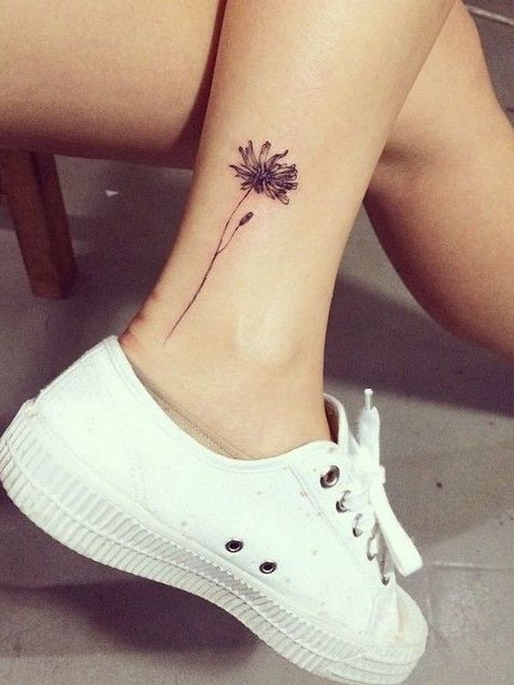 30 Pretty Ankle Tattoo Ideas for Women - Styles Weekly