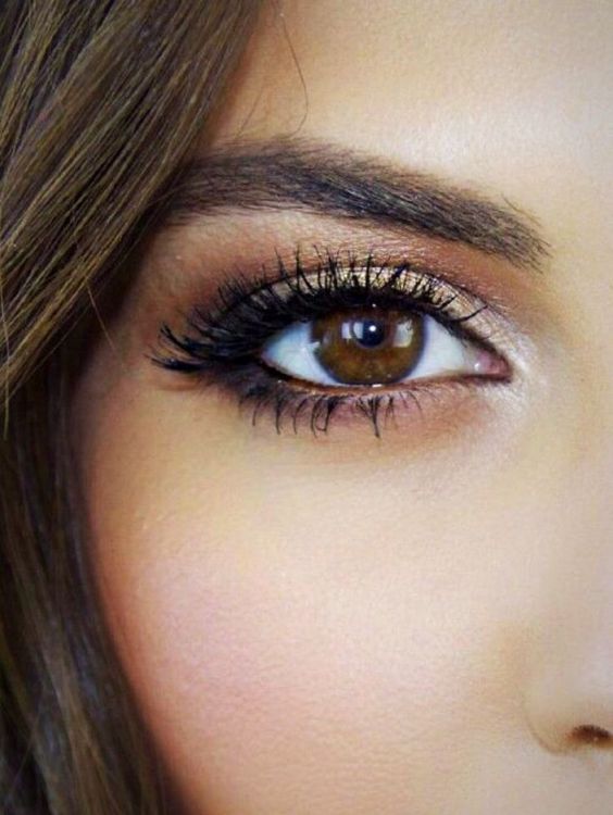 10 Makeup Looks for Brown Eyes