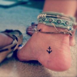 30 Pretty Ankle Tattoo Ideas for Women - Styles Weekly