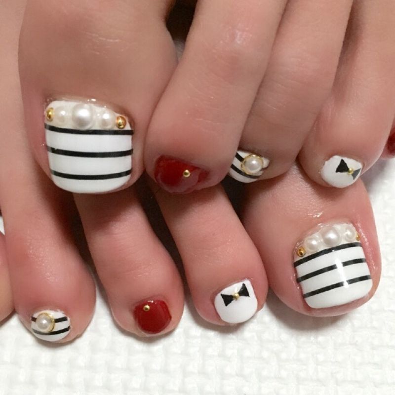 toe nail designs