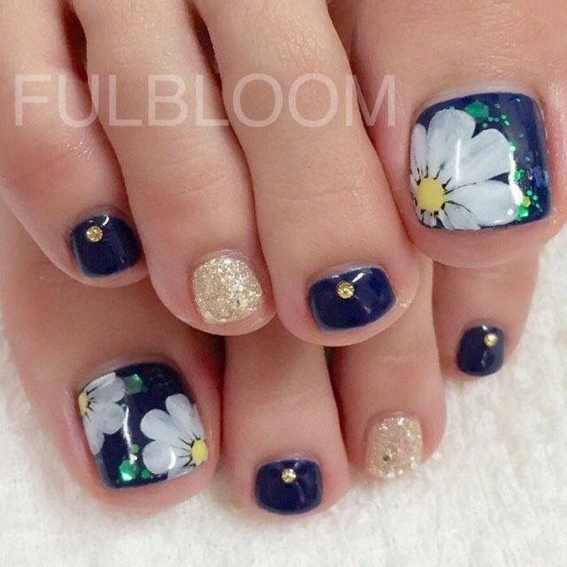 toenail designs