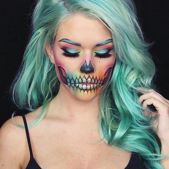 7 Tips on How to Apply Costume Makeup Like a Pro